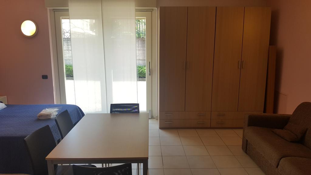 מונצה Residenza Villa Regina מראה חיצוני תמונה