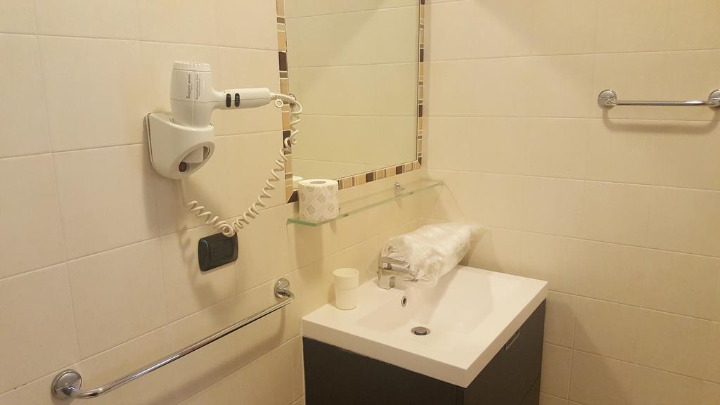 מונצה Residenza Villa Regina מראה חיצוני תמונה