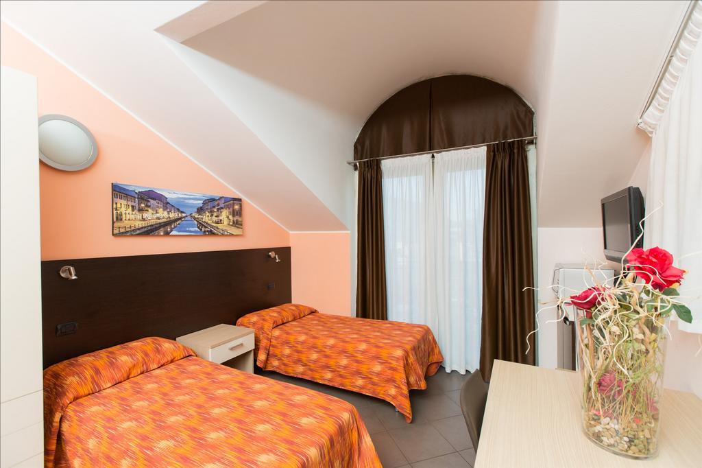 מונצה Residenza Villa Regina מראה חיצוני תמונה