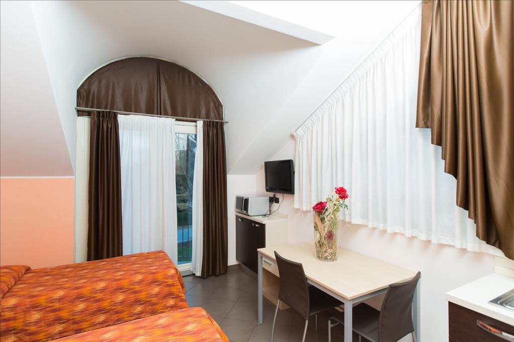 מונצה Residenza Villa Regina מראה חיצוני תמונה