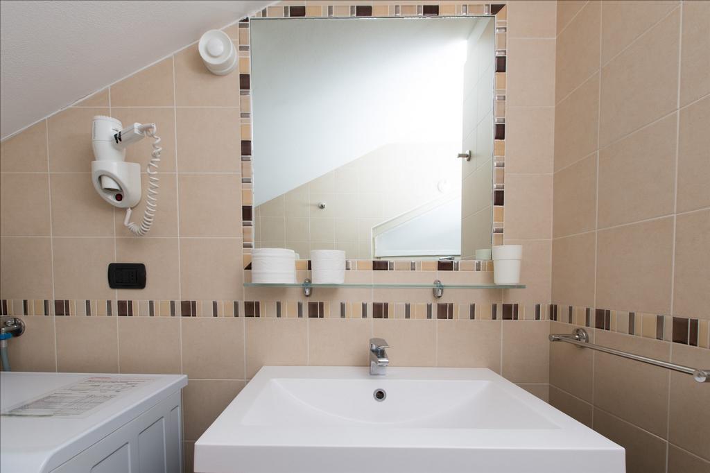 מונצה Residenza Villa Regina מראה חיצוני תמונה